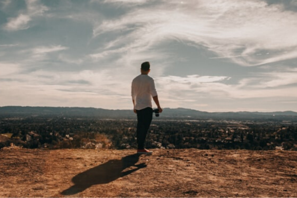 Image for article 'Solopreneurs: Is it worth it to be chartered?'