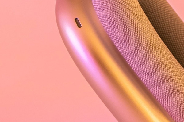 Image for article 'A word in your ear'