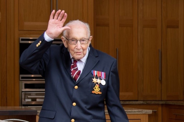 Image for article 'Holding out for a hero'