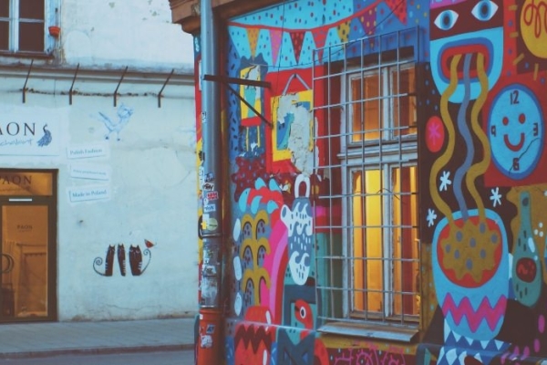 Image for article 'Painting Yourself Into A Corner'