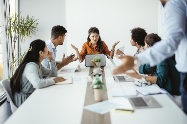 Image for article 'Good internal communication in a crisis: information, status and love'