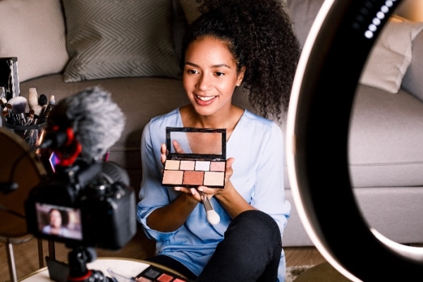 Image for article 'How to Brief an Influencer'