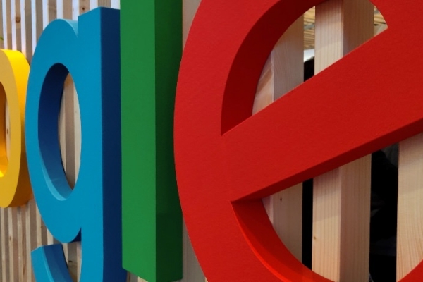 Image for article 'Google pits YouTubers against trad media in Australia'