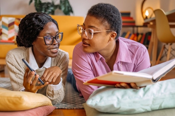 students reading