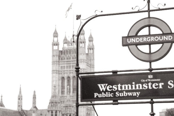 Image for article 'MPs believe social media has a negative impact on politics'