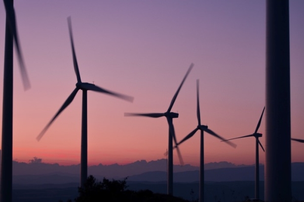 Image for article 'Keeping the lights on and emissions down: Comms and the energy sector'